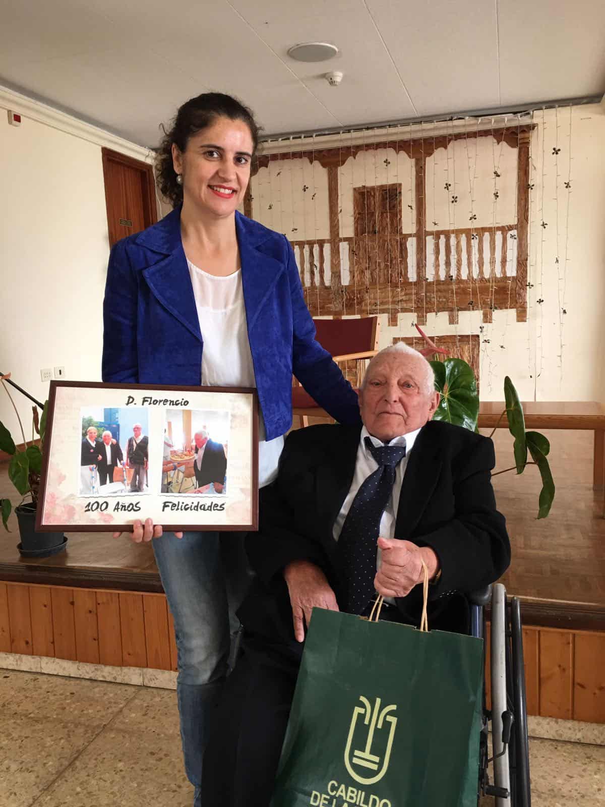 El Cabildo rinde homenaje al garafiano Florencio García Medina por sus 100 años